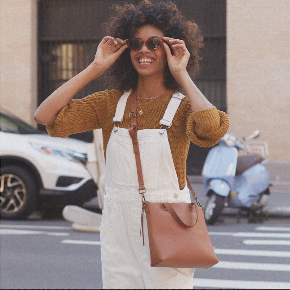Floral Brown Leather Crossbody Bag - Picture 3 of 15